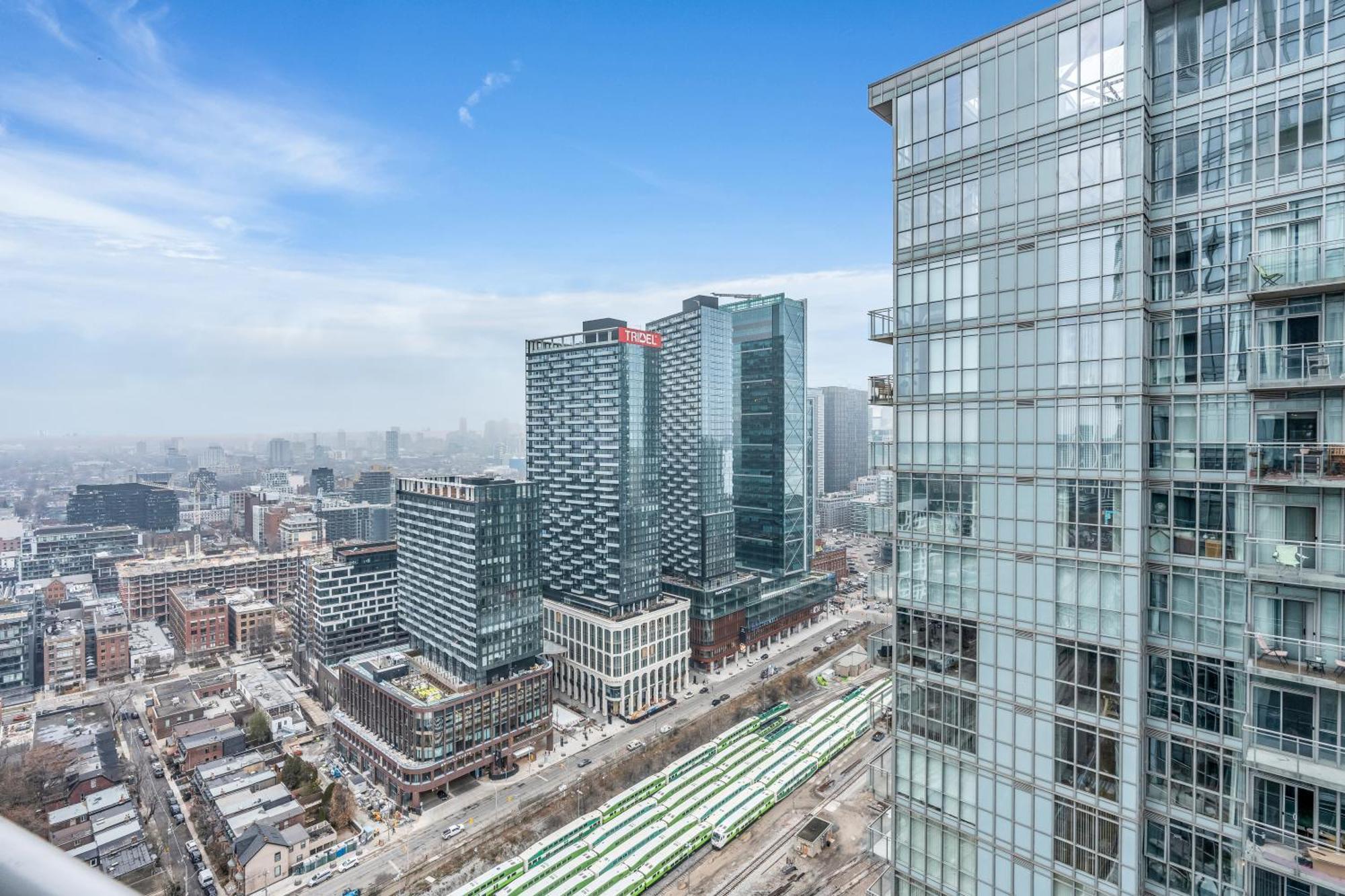 Spadina Modern Suites Toronto Exteriör bild