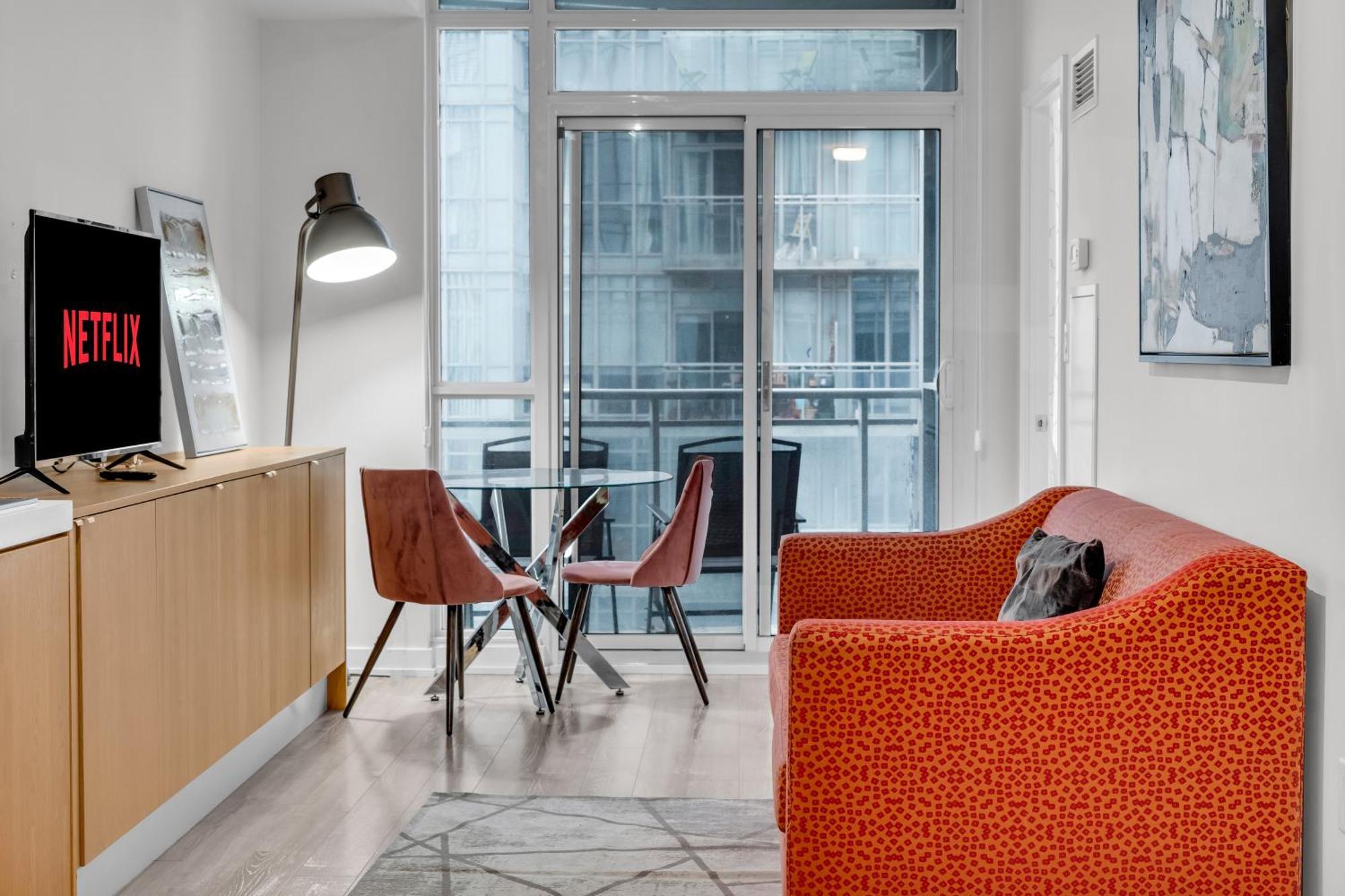Spadina Modern Suites Toronto Exteriör bild